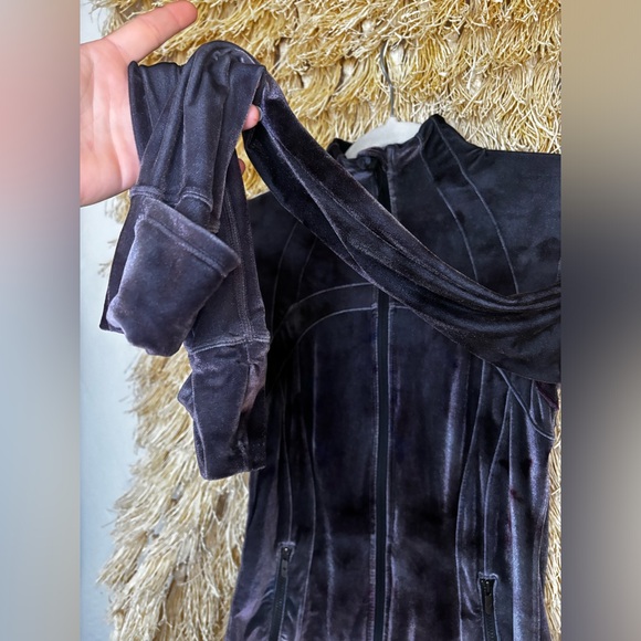 Lululemon💎NWOT💎Define Jacket *Velour💎
Interstellar Dark Grey Multi💎Size 4 - Picture 7 of 16